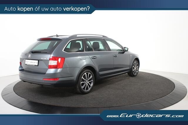 Skoda OCTAVIA 2.0 TDI Elegance *DSG*Navi*Trekhaak*Stoelverwarming*