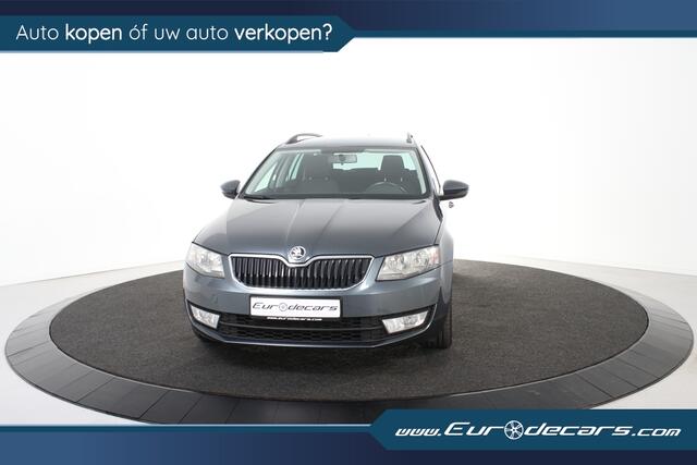 Skoda OCTAVIA 2.0 TDI Elegance *DSG*Navi*Trekhaak*Stoelverwarming*