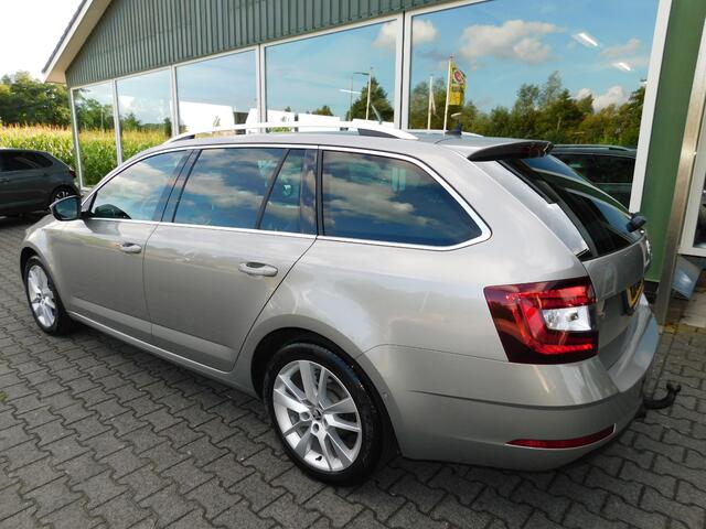 Skoda OCTAVIA 1.0TSI 116PK DSG STYLE!! All-in Prijs! Trekhaak!