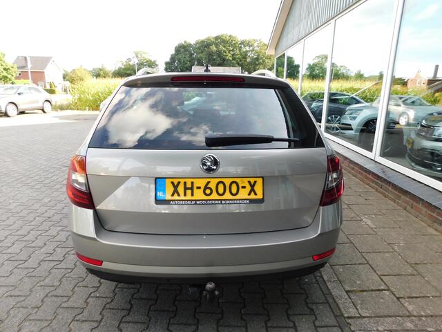 Skoda OCTAVIA 1.0TSI 116PK DSG STYLE!! All-in Prijs! Trekhaak!