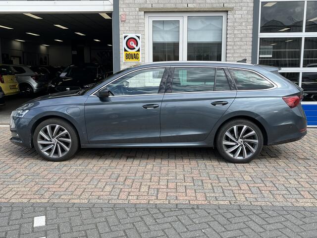 Skoda OCTAVIA Combi 1.4 TSI iV PHEV Business Edition Plus / AUTOMAAT/ ELEKTR. STOEL/ ALCANTARA/ HEAD-UP DISPLAY/ DIGITAL DASH/ PARK. SENSOREN + CAMERA/ NAVI/ SMARTLINK/ STOEL-STUUR VERWARM./ MATRIX/ 18" LMV/ CLIMA 3-ZONE