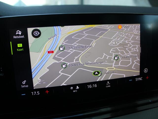 Skoda OCTAVIA Combi 1.0 TSI Business Edition | TREKHAAK | NAVIGATIE | ACHTERUITRIJCAMERA |