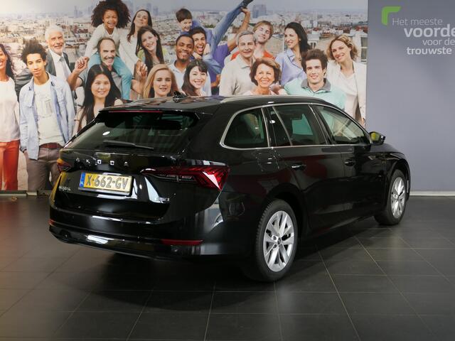 Skoda OCTAVIA Combi 1.0 e-TSI Business Edition Plus - Navi, stoelverwarming, adaptive cruise, apple carplay / android auto