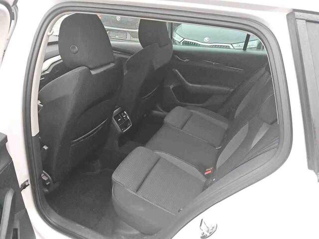 Skoda OCTAVIA Combi 1.4 TSI iV PHEV 204pk PHEV Business / Smart Link / Stoel + stuurverwarming / Wordt Verwacht