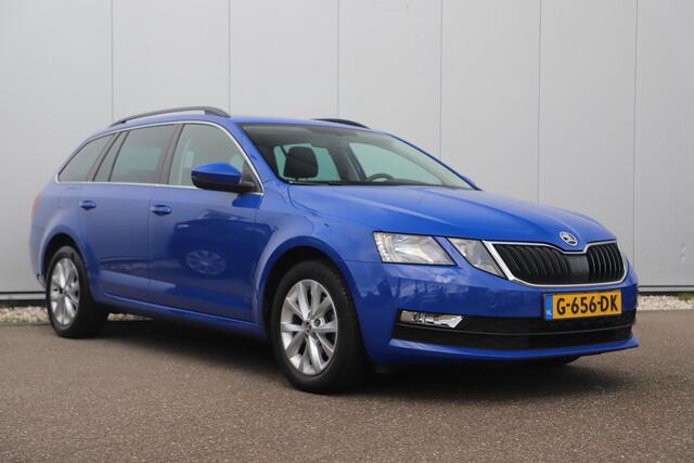 Skoda OCTAVIA Combi 1.0 TSI Upgrade Business Edition Trekhaak Navigatie Carplay Android 16 inch LMV Half Leder Climate Cruise Control Stoelverwarming