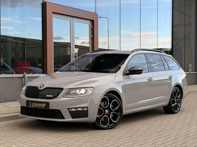 Skoda OCTAVIA 2.0 TSI RS 230 PK | Standkachel | Leder | Canton Audio | Navi | Stoelverwarming |