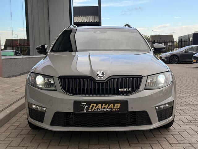 Skoda OCTAVIA 2.0 TSI RS 230 PK | Standkachel | Leder | Canton Audio | Navi | Stoelverwarming |