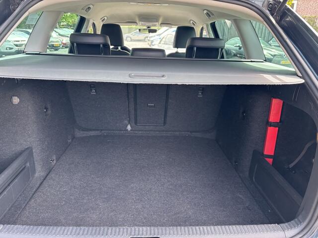 Skoda OCTAVIA Combi 1.0 TSI Greentech Ambition Business Carplay / Navigatie / Stoelverwarming