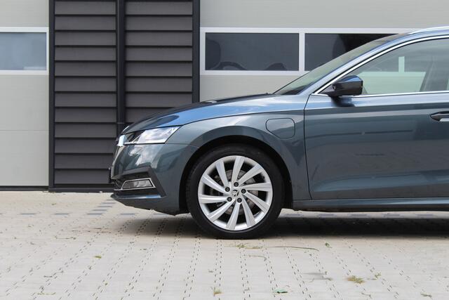 Skoda OCTAVIA Combi 1.4 TSI 204Pk iV PHEV Business Edition Plus | Zéér compleet | 100% onderhouden