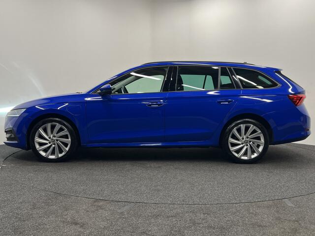 Skoda OCTAVIA Combi 1.4 TSI iV PHEV Business Edition | NAVIGATIE | KEYLESS | ACC | STOELVERWARMING | WINTERSET |