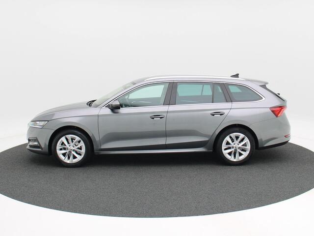 Skoda OCTAVIA Combi 1.0 e-TSi 110 Pk Automaat Business Edition Plus | Trekhaak | Adaptive Cruise | Carplay | LED | parkeersensoren | Elektrische Achterklep | 17 Inch | 61.342 Km