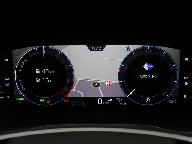 Skoda OCTAVIA Combi 1.4 TSI iV PHEV Business Edition 204PK DSG full led, adaptive cruise, side assist, elek. verstelbare voorstoel, stoelverwarming, 17" lichtmetaal