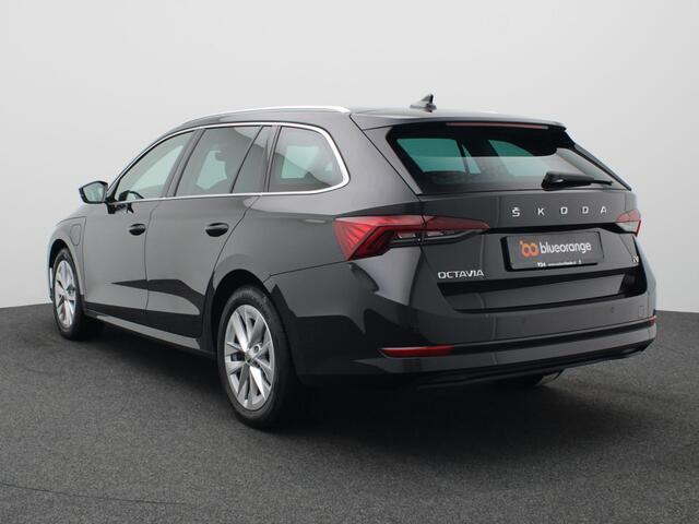 Skoda OCTAVIA Combi 1.4 TSI iV PHEV Business Edition 204PK DSG full led, adaptive cruise, side assist, elek. verstelbare voorstoel, stoelverwarming, 17" lichtmetaal