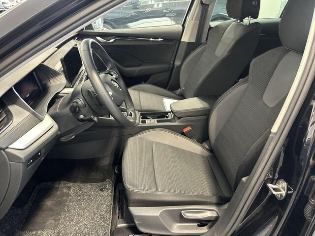 Skoda OCTAVIA Combi 1.5 TSI 115pk DSG MHEV Business Edition Plus · Camera · Apple/Android Car Play · Elek. Trekhaak · Elek. Achterklep · Keyless · 17'' Inch · Garantie t/m 29-09-2028 of 100.000km