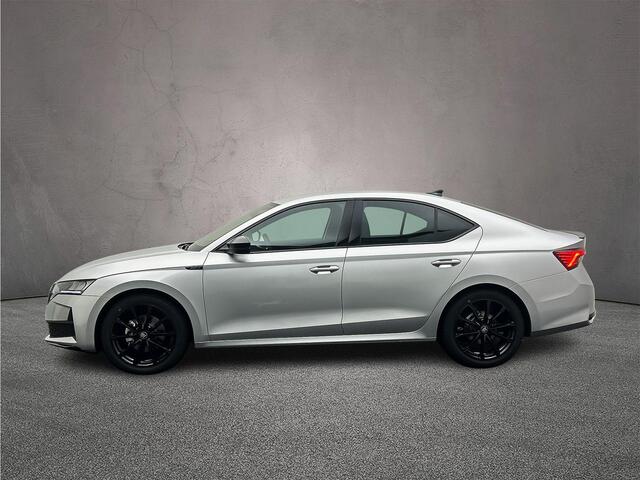 Skoda OCTAVIA Sportline Business 1.5 eTSI 150pk DSG Automaat Trekhaak, Achteruitrijcamera, Navigatie, Cruise control, Stuurwiel verwarmd, Stoelverwarming, Parkeersensoren