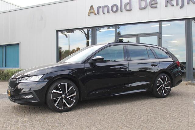 Skoda OCTAVIA Combi 1.5 e-TSI Sport Business