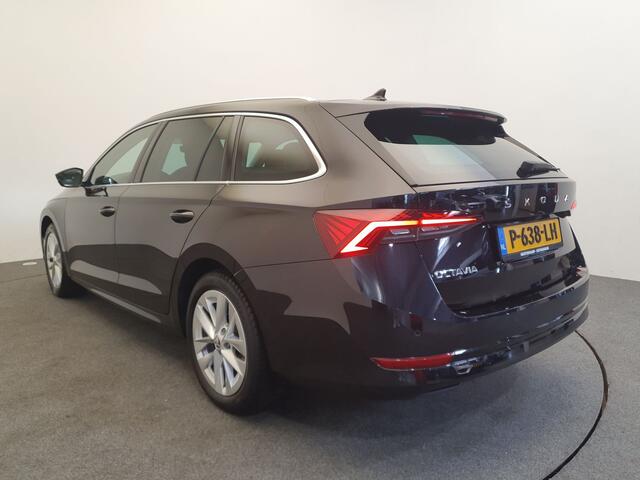 Skoda OCTAVIA Combi 1.0 TSI 110pk Business Edition Camera, Cruise control, Climatronic