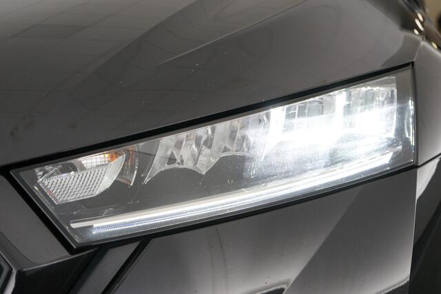 Skoda OCTAVIA Combi 1.0 e-TSI Sport Business | ACC | Stuur verwarming