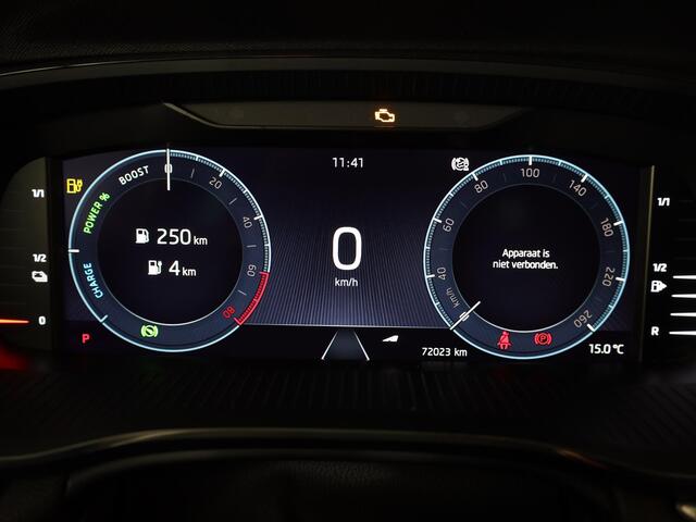 Skoda OCTAVIA Combi 1.4 TSI iV PHEV Style 204 pk Automaat (DSG) | Navigatie | Parkeersensoren | Autom. airco (3 zones) | Elektr. voorstoelen met memory | Stoelverwarming v/a | Head-up display |