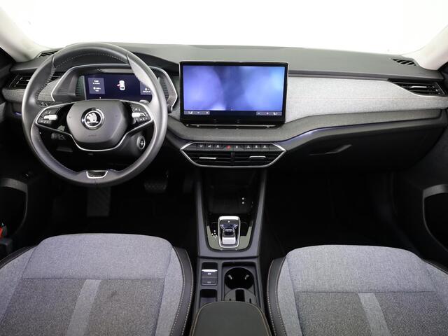 Skoda OCTAVIA Combi 1.5 TSI MHEV Business Edition 115PK DSG | Verlengde garantie | Stoelverwarming | Achteruitrijcamera | Elektrische kofferklep |