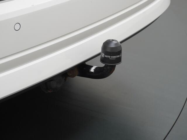Skoda OCTAVIA Combi T 111PK Apple Carplay Android Trekhaak Virtual Cockpit Elek.Achtreklep Pdc Navi Ecc Cruise Control Business Edition Stoel+Stuurverwarming Lmv Sunset DAB Led Keyless 1e Eigenaar Origineel Nederlandse Auto 1300kg trekvermogen