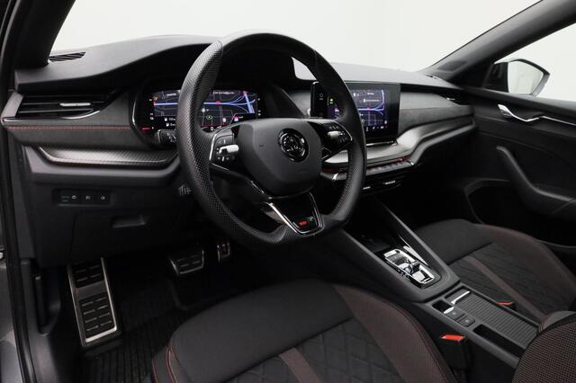 Skoda OCTAVIA Combi 1.4 TSI 245 pk DSG RS iV PHEV Business | Matrix LED | Adaptief onderstel | Achteruitrijcamera | Stoelverwarming