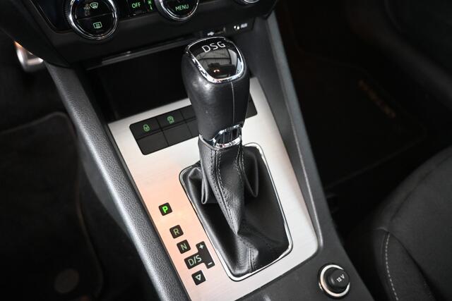 Skoda OCTAVIA Combi 2.0 TDI Greentech Style Automaat Clima Navigatie Panoramadak Dealer Onderhouden! Inruil mogelijk