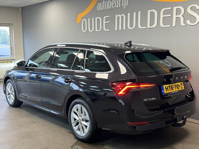 Skoda OCTAVIA Combi 1.4 TSI iV PHEV Memory Stoelen/Trekhaak/Sfeerverlichting