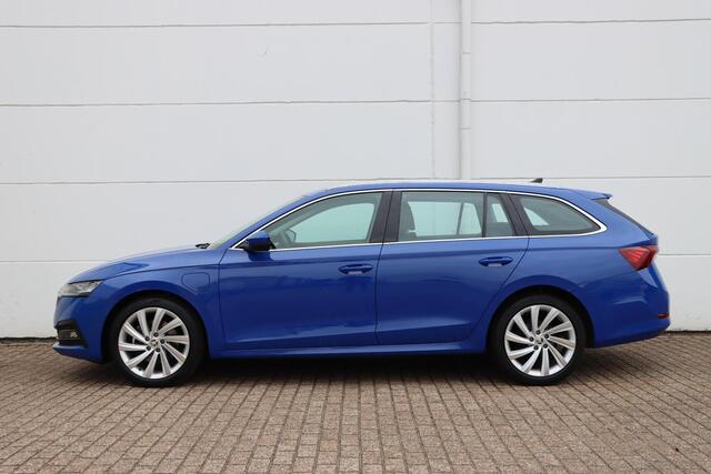 Skoda OCTAVIA Combi 1.4 TSI iV Style 204pk DSG6
