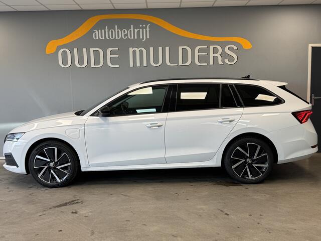 Skoda OCTAVIA Combi 1.4 Camera/Parkeersensoren/ACC