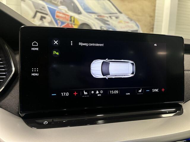 Skoda OCTAVIA Combi 1.0 e-TSI 110pk DSG Business Edition Plus · Apple/Android Car Play · Navigatie · Dodehoek Detectie · Elek. Achterklep · P-Sensoren · Getint Glas · 17'' Inch · Garantie t/m 27-07-2027 of 100.000km