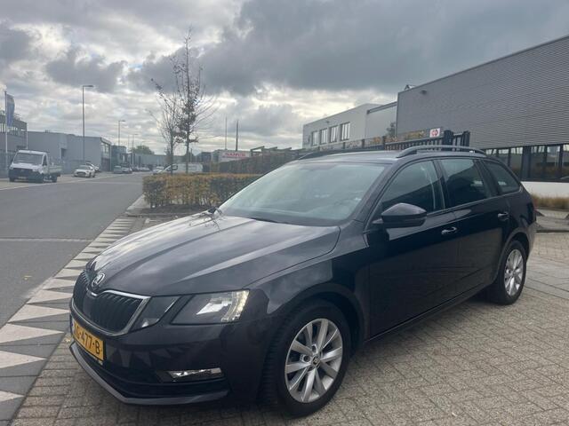 Skoda OCTAVIA 1.6 TDI Navigatie|Carplay Euro6 2018