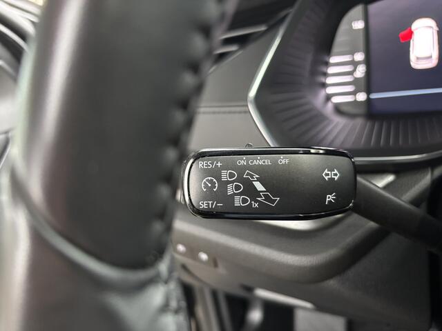 Skoda OCTAVIA Combi 1.0 TSI Business Edition Plus | Navigatie | Camera | Climate Control | Cruise Control | 17 Inch Lm velgen