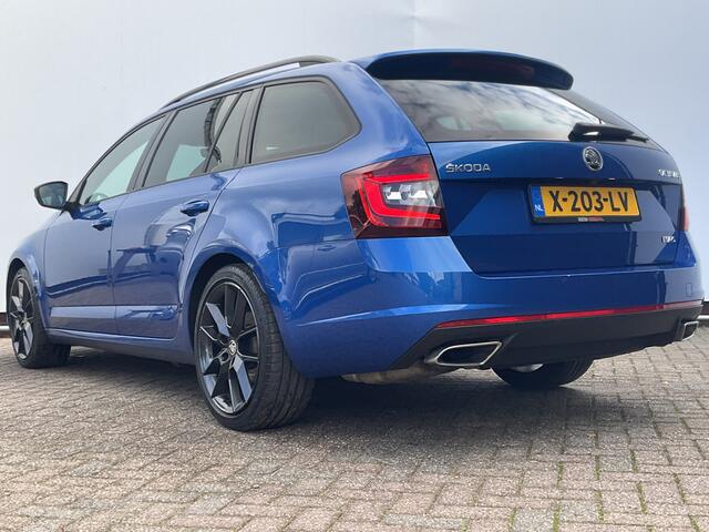 Skoda OCTAVIA Combi 2.0 TSI RS 245PK Sportzetels Nav/Cam Carplay Stoelverw Elek.Klep Race-Blue Voll.Onderhouden!
