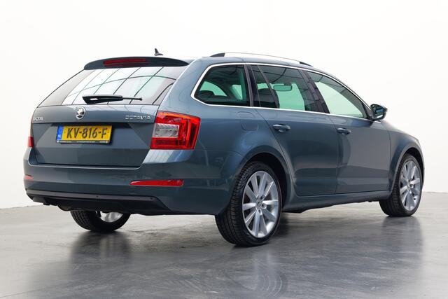 Skoda OCTAVIA Combi 1.4 TSI Greentech Style Business | Automaat | Pano | Leer