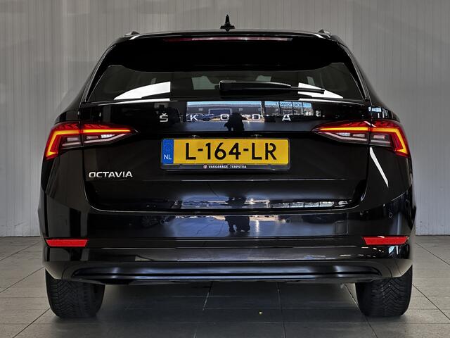 Skoda OCTAVIA Combi 1.0 TSI Business Edition /LED Koplampen /Apple + Android /DAB+! /Lane Assist /Navi /Climat /Cruise /Elek. pakket /Bluetooth /Regensensor /Multi. LEDER Stuur /16"LMV /PDC V+A /Getint glas /Dakrails.