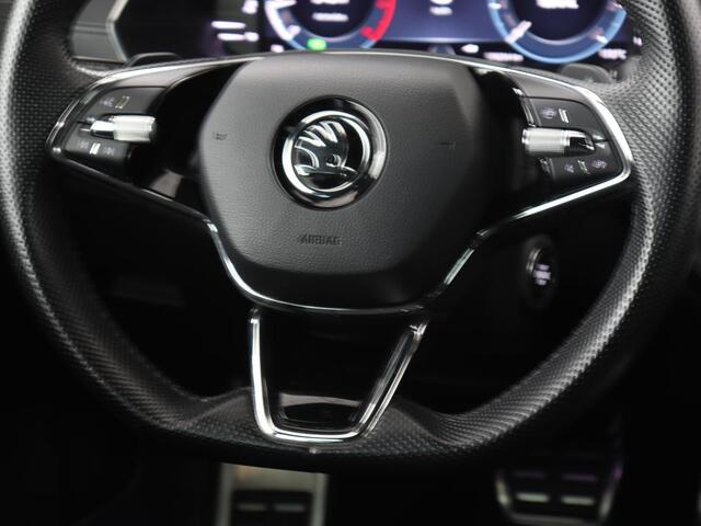 Skoda OCTAVIA 1.0 e-TSI Sport | Carplay | Sfeerverlichting | Sportstoelen | Navigatie | Parkeerhulp | Climate control | Cruise control