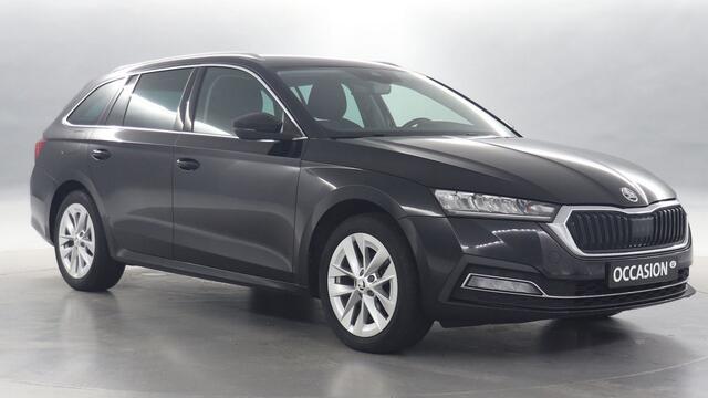 Skoda OCTAVIA Combi 1.0 TSI 110pk Business Edition DSG / Navigatie / Parkeersensoren