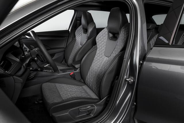 Skoda OCTAVIA Combi 1.5 TSI MHEV 150 PK Sportline Tour | S/K-Panodak | Dig. Cockpit | Elek. Trekhaak | Adapt. Cruise | Winterpakket | Camera | NAV + App. Connect | ECC | Elek. Klep | DAB | LM 18" | 7645