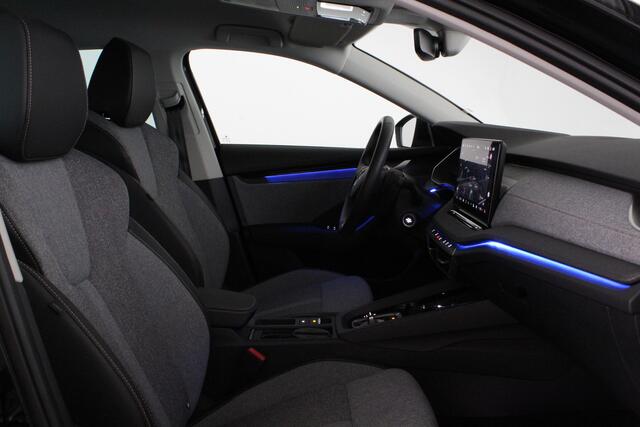 Skoda OCTAVIA Combi 1.5 TSI MHEV Business Edition Plus Trekhaak/Camera/Adapt. Cruise...