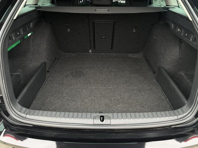 Skoda OCTAVIA Combi 1.5 e-TSI Business Edition | Elek. Trekhaak | Virtual Cockpit | Carplay | LED | Navi