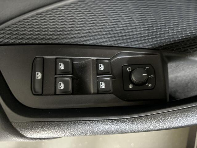 Skoda OCTAVIA Combi 1.0 TSI 110pk Business Edition · Apple/Android Car Play · Navigatie · Elek. Achterklep · P-Sensoren · Cruise Control · 16'' Inch · Garantie t/m 25-09-2027 of 100.000km