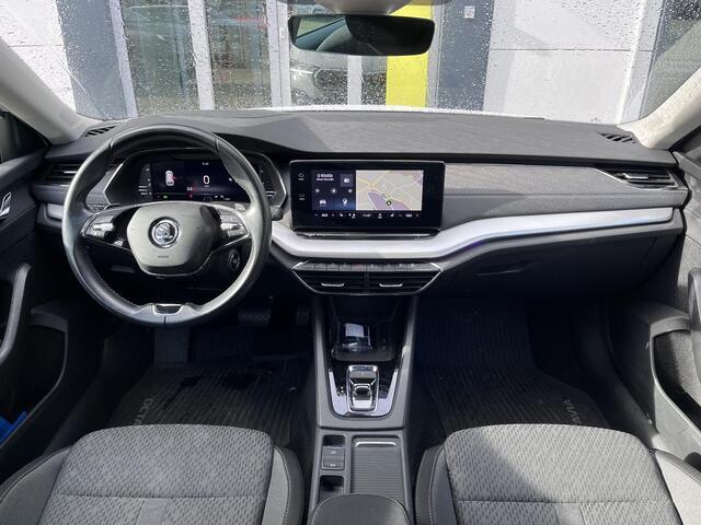 Skoda OCTAVIA Combi 1.5 e-TSI Business Edition Plus | Trekhaak | Stoelverwarming | Head up display |