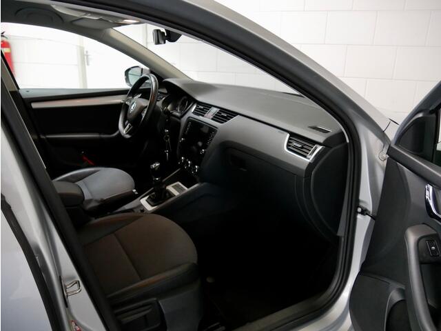 Skoda OCTAVIA Combi 1.0 TSI 115pk Business Navi/ECC/TH/Carplay (all-incl. prijs)