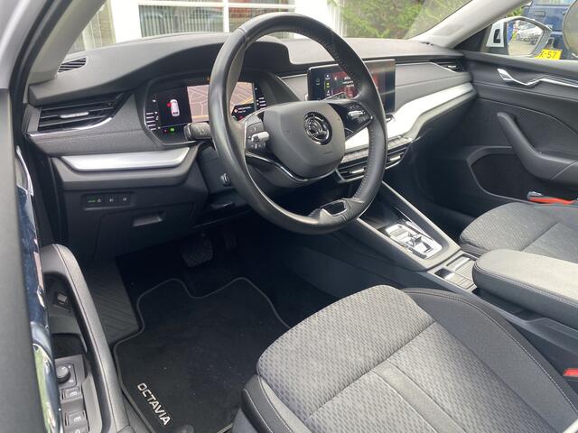 Skoda OCTAVIA Combi 1.0 e-TSI Business Edition Plus Trekhaak, Virtual, Head up, Keyless, Rijklaar met beurt & garantie!