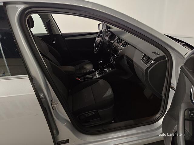 Skoda OCTAVIA Combi TSI 116pk Greentech Ambition Style Business 85kw Navi / Cruise C./ Clima / PDC DAB / WiFi