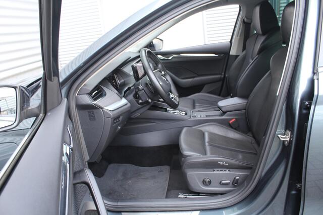 Skoda OCTAVIA Combi 1.4 TSI 204pk iV PHEV Business Edition Plus Clima Cruise Navi Camera HUD 19"LMV El. Klep