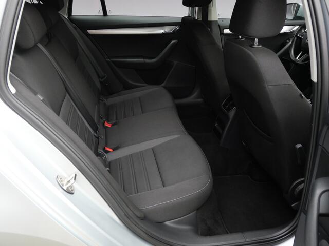 Skoda OCTAVIA Combi 1.5 TSI BUSINESS EDITION | AUTOMAAT | TREKHAAK | CARPLAY | BTW-AUTO