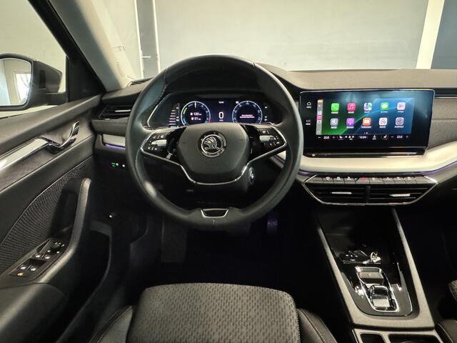 Skoda OCTAVIA Combi 1.4 Stoelverwarming/Parkeersensoren/Trekhaak Voorbereid