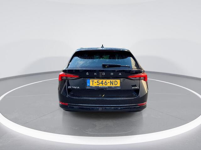 Skoda OCTAVIA Combi 1.5 e-TSI 150pk DSG Business Edition Plus · Apple/Android Car Play · Navigatie · Elek. Trekhaak · P-Sensoren · Elek. bestuurdersstoel · Elek. Achterklep · 18'' Inch · Garantie t/m 27-07-2027 of 100.000km